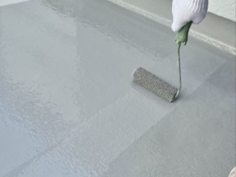 FRP防水は何年持つ？ベランダの防水性を長く保つ見極めサインとお手入れのポイント